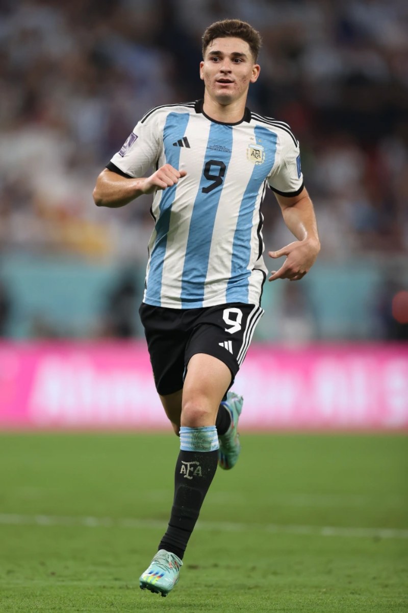 Julián Álvarez chơi ấn tượng trong màu áo Argentina tại World Cup 2022