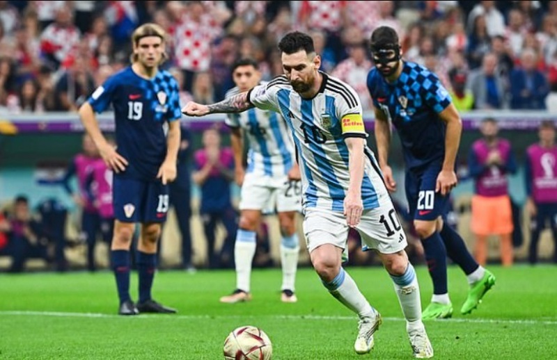 Lionel Messi gây xôn xao với thời lượng đi bộ nhiều ở World Cup 2022