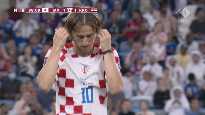 Luka Modric được rút ra nghỉ
