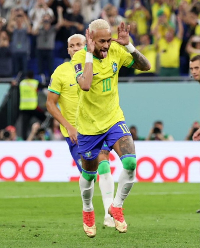 Neymar Jr dễ dàng nhân đôi cách biệt cho Brazil trước Hàn Quốc trên chấm phạt đền