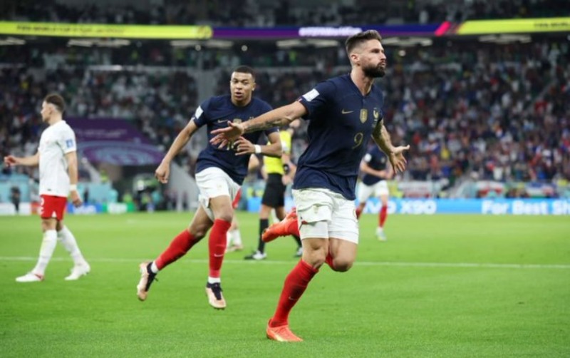 Olivier Giroud lập công, mở tỷ số cho Pháp trước Ba Lan