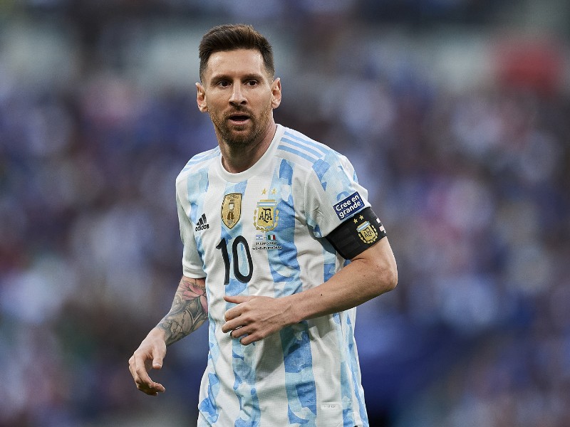 PSG có động thái dứt khoát, tự tin giữ chân Messi