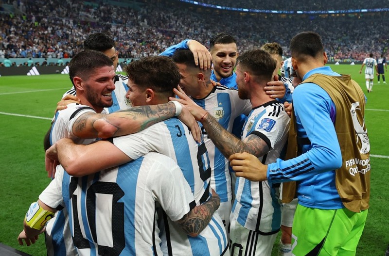 Tuyển Argentina tự tin đụng độ Pháp ở chung kết World Cup 2022