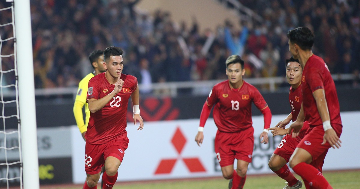 Việt Nam gặp Thái Lan ở bán kết AFF Cup 2022 khi nào?