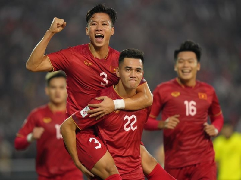 Kết quả Việt Nam vs Malaysia: Tiến Linh đưa Việt Nam dẫn trước