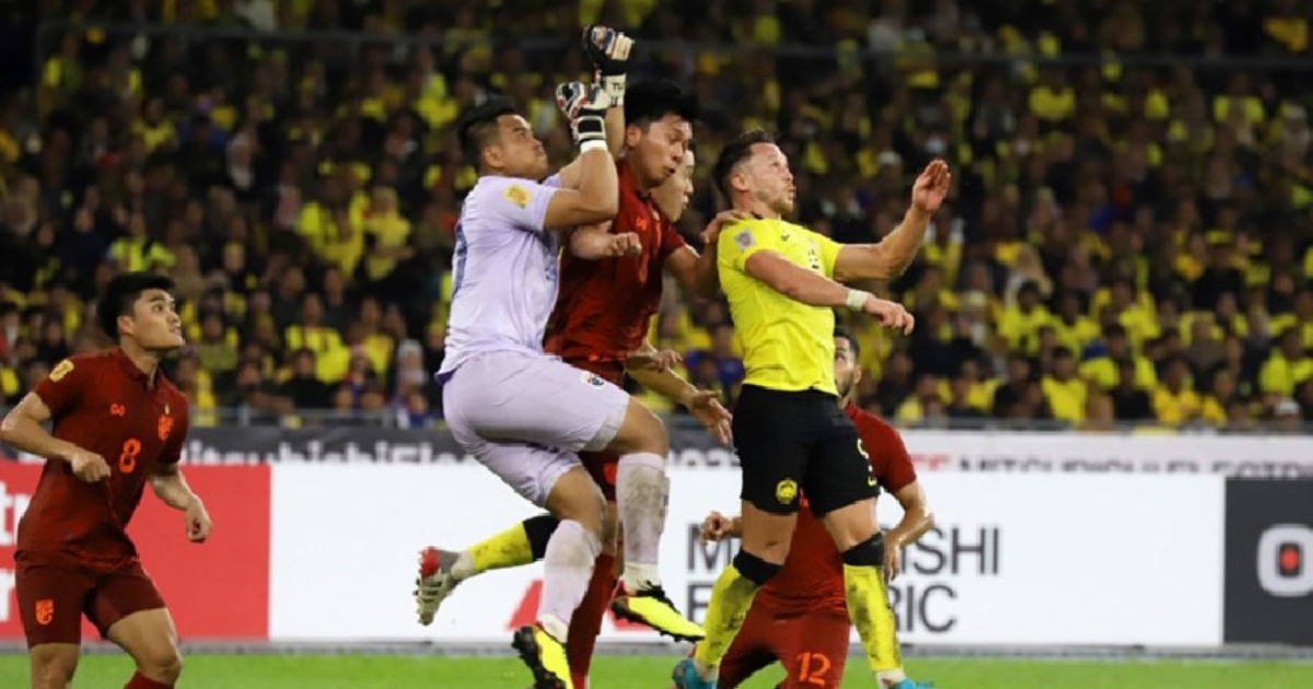 Malaysia bị trọng tài “cướp” bàn thắng trước Thái Lan?