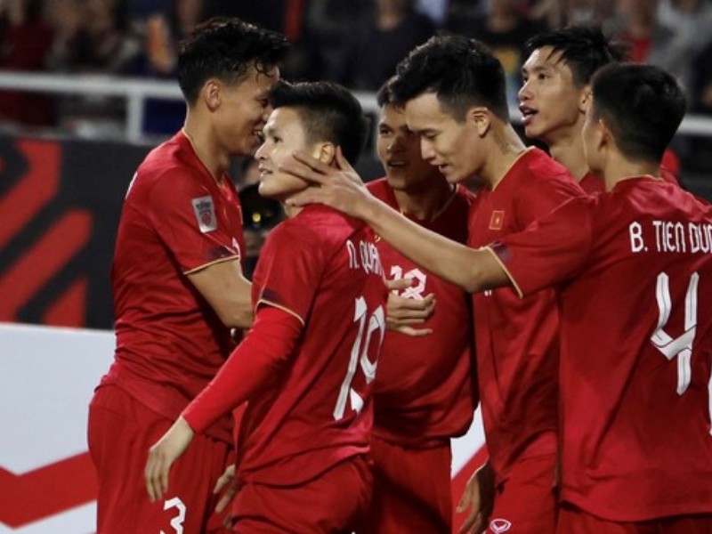 Việt Nam đại thắng Myanmar để vào bán kết