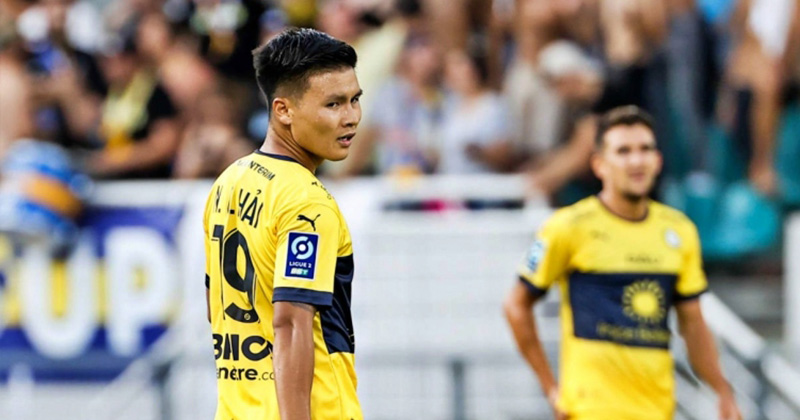 Quang Hải tiếp tục có màn trình diễn đáng quên trong màu áo Pau FC