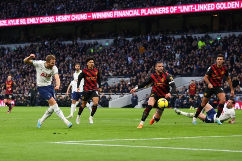 Harry Kane sút bóng chuẩn xác, mở tỷ số cho Tottenham Hotspur