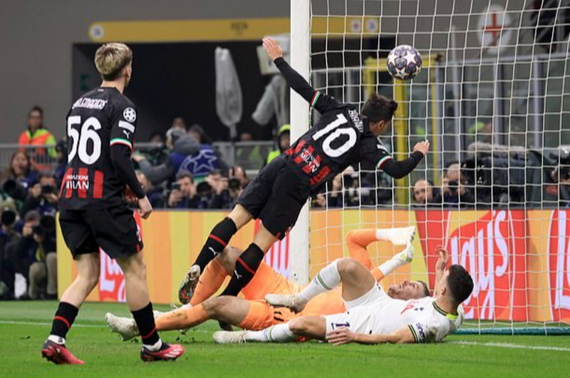 Tottenham Hotspur thua tối thiểu AC Milan tại lượt đi vòng 1/8 Cúp C1