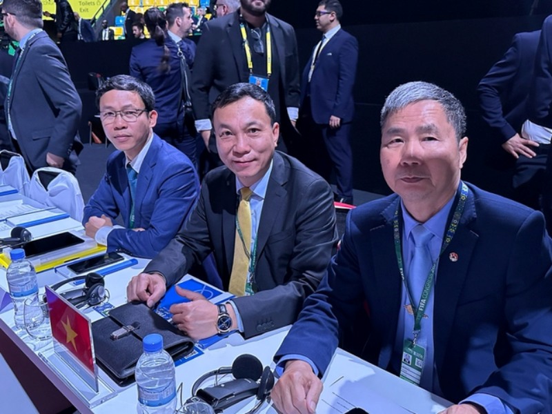 Đoàn đại biểu Liên đoàn Bóng đá Việt Nam (VFF) tham dự Đại hội FIFA lần thứ 73