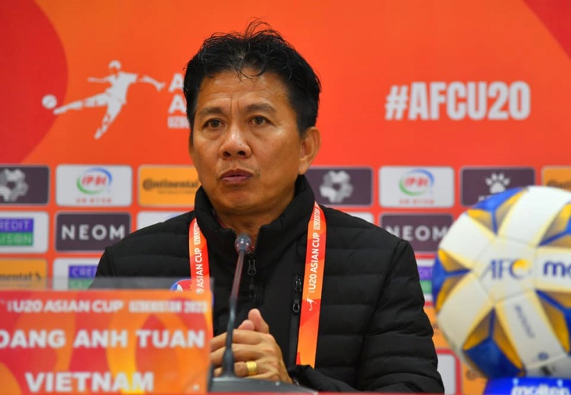 HLV trưởng Hoàng Anh Tuấn xin lỗi người hâm mộ sau thất bại của U20 Việt Nam trước U20 Iran