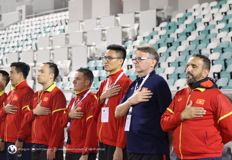 HLV trưởng Philippe Troussier sẽ còn nhiều việc phải làm với U23 Việt Nam