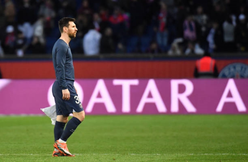 Lionel Messi cùng Paris Saint-Germain nhận cái kết đắng trước Rennes