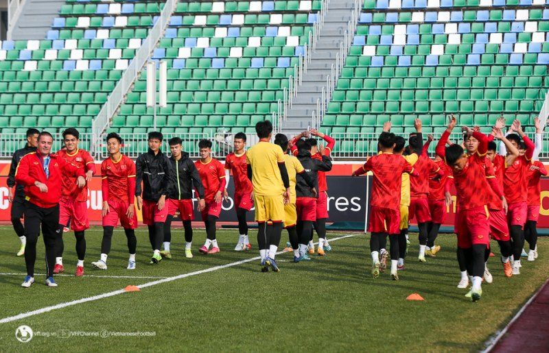 U20 Việt Nam tập luyện chuẩn bị cho đại chiến U20 Qatar