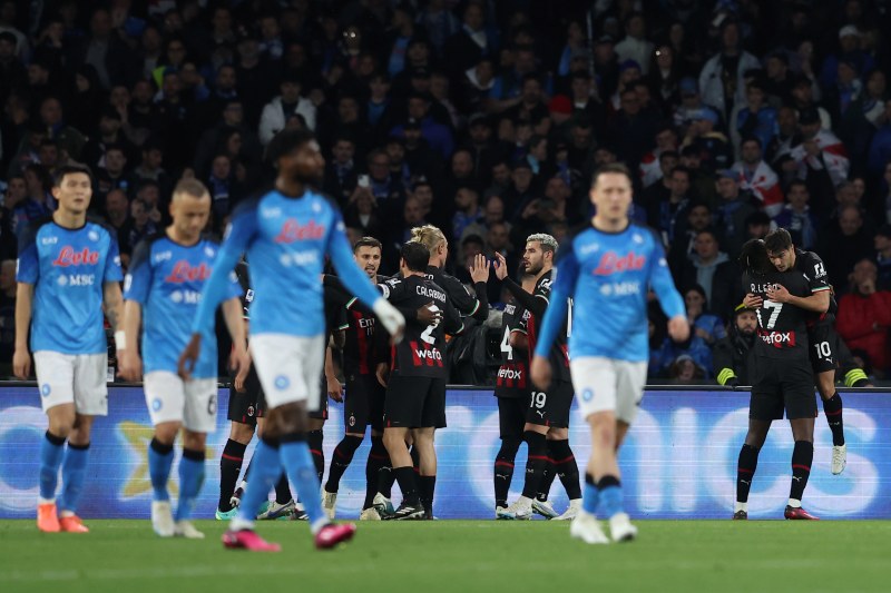 AC Milan hủy diệt Napoli ở màn so tài tại Serie A vào ngày 2/4