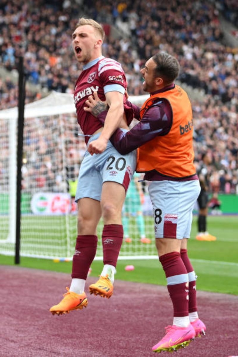 Jarod Bowen gỡ hòa 2-2 cho West Ham