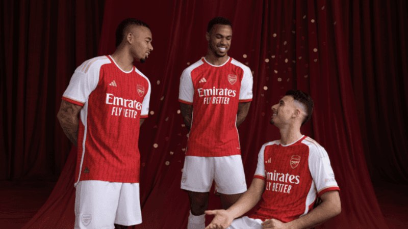 Gabriel Martinelli, Gabriel, Gabriel Jesus tươi như hoa trong trang phục thi đấu sân nhà Arsenal mùa giải 2023/24