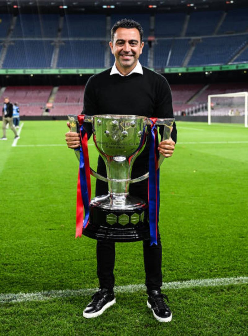 HLV Xavi có danh hiệu La Liga đầu tiên kể từ khi dẫn dắt Barcelona