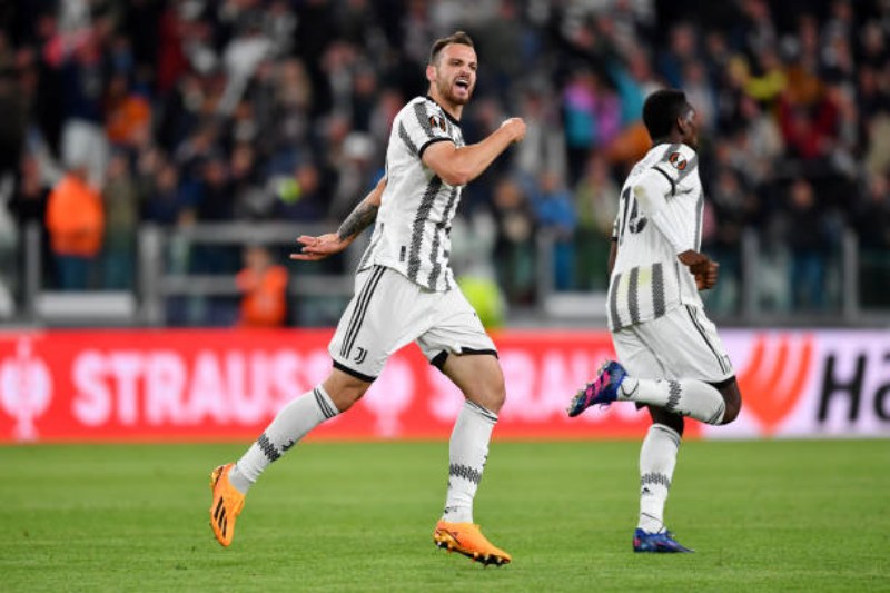 Hòa hú via, Juventus hứa hẹn gặp nhiều khó khăn trong trận bán kết lượt về Cúp C2