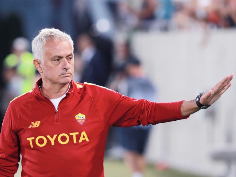 Mourinho gửi lời tuyên chiến Sevilla trước chung kết