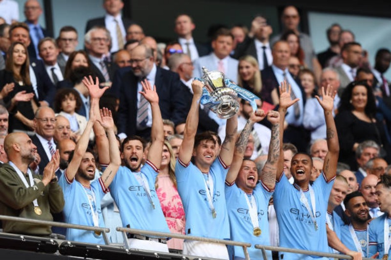 Man City ăn mừng vô địch FA Cup 2022/23 cực chất