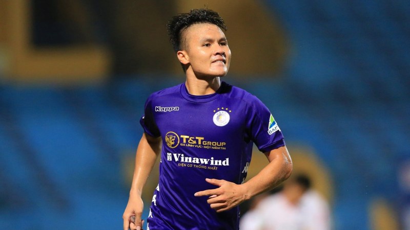 Quang Hải có thể tái hợp Hà Nội FC sau khi chia tay Pau FC