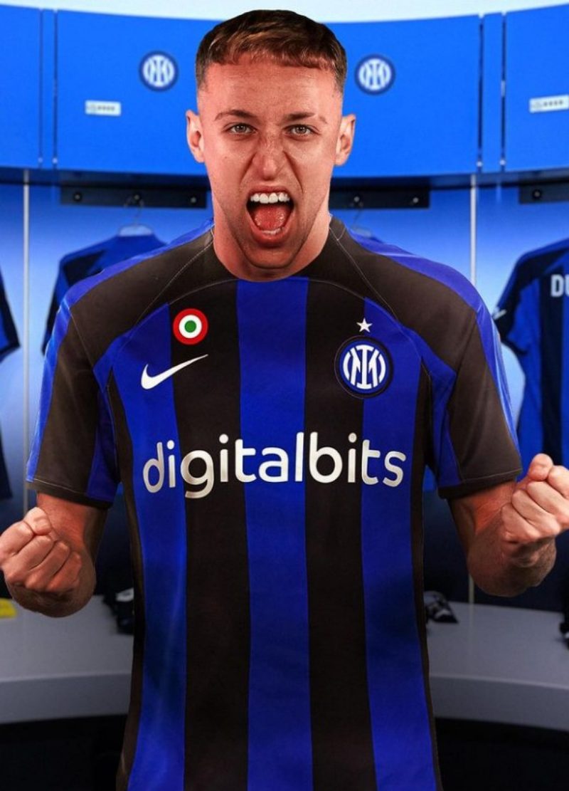 Inter Milan ký hợp đồng với Davide Frattesi của Sassuolo