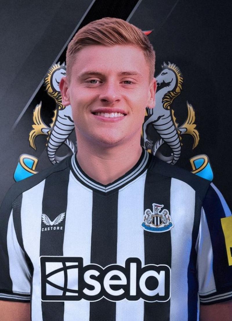 Newcastle ký hợp đồng với Harvey Barnes từ Leicester City