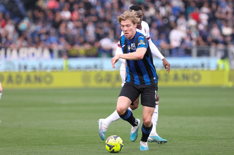 Rasmus Hojlund ghi 10 bàn và 4 kiến tạo cho Atalanta ở mùa 2022/23