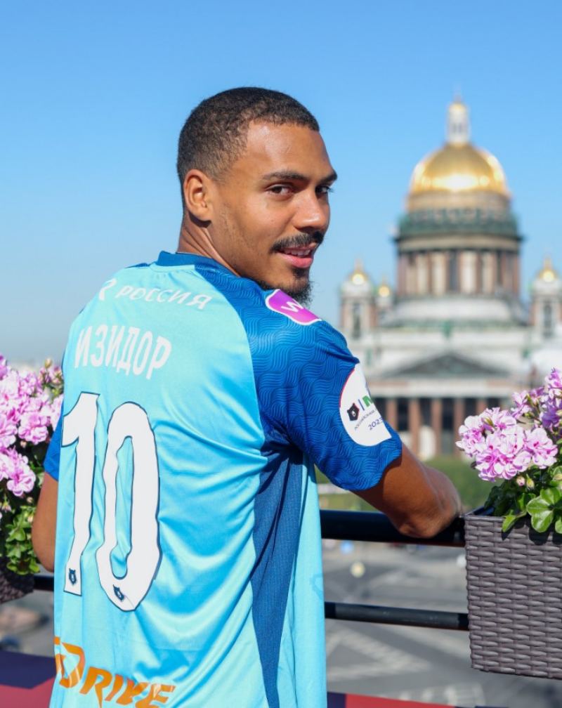 Wilson Isidor đầu quân cho Zenit St. Petersburg từ Lokomotiv theo dạng cho mượn 1 năm