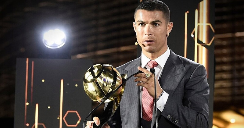 Ronaldo dẫn đầu cuộc bình chọn Quả bóng vàng Dubai