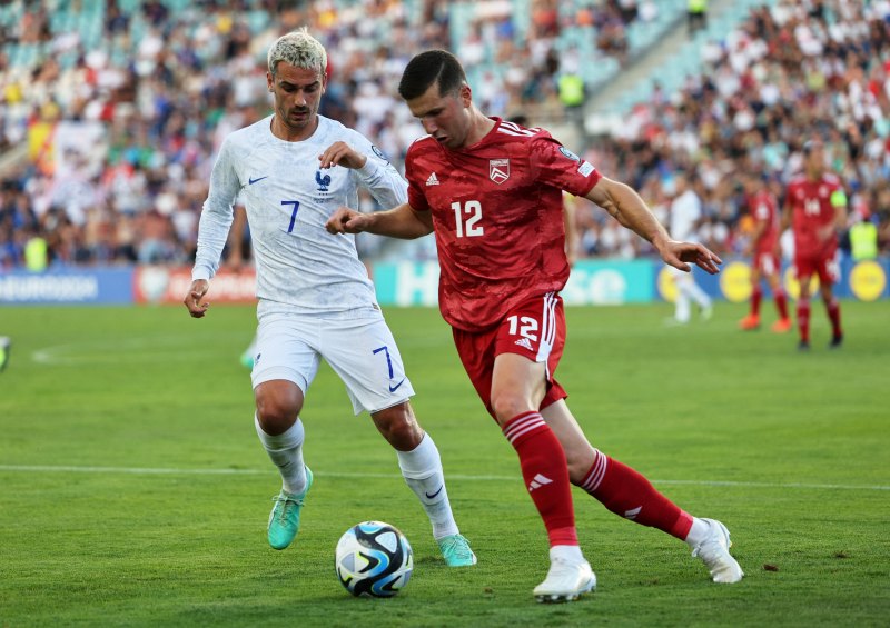 Lịch sử đối đầu Pháp vs Gibraltar