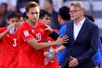 Việt Nam bị loại ngay vòng bảng Asian Cup 2023