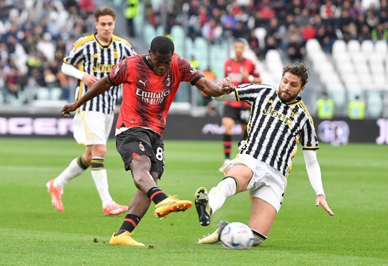 Juventus vs Milan nhập cuộc thận trọng với không nhiều cơ hội nguy hiểm cho đôi bên