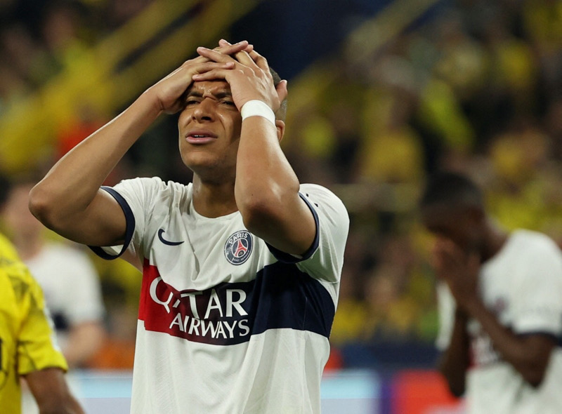 Kylian Mbappe có một ngày thi đấu quá vô duyên